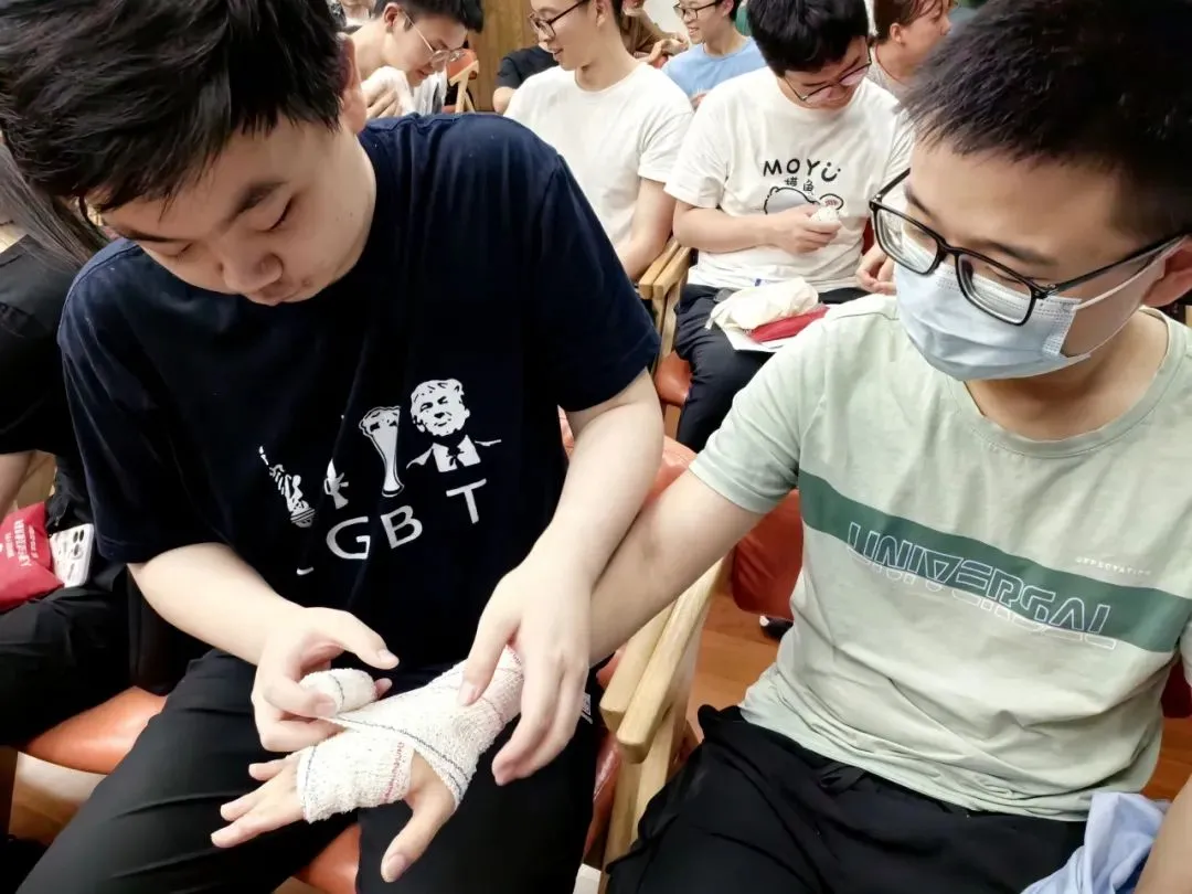 图片21.png